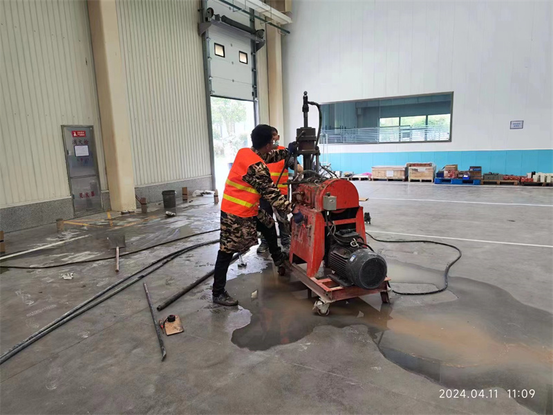 大宁厂房地面下沉塌陷注浆加固施工